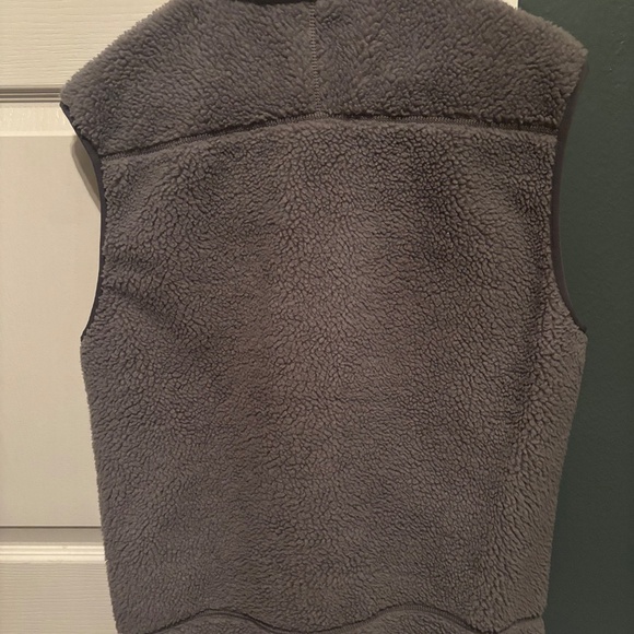 Patagonia Classic Retro-X Vest - Picture 2 of 3